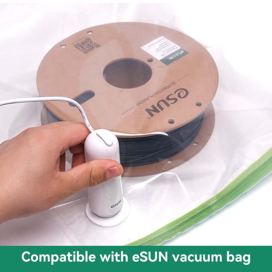 eSUN eVacuum Kit Pro – Filament vakuumversiegelt in Verwendung mit zusätzlichem Vakuumbeutel.