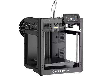 Flashforge Adventurer 5M 3D Drucker mit offenen Bauweise und vorinstallierten Komponenten.