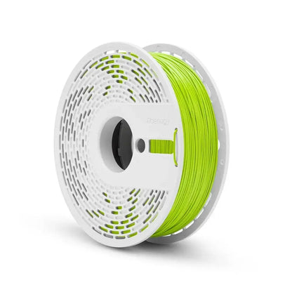 Fiberlogy Nylon PA12 – Technisches Filament für anspruchsvolle Bauteile auf weißer Spule mit leuchtend grünem Filament.